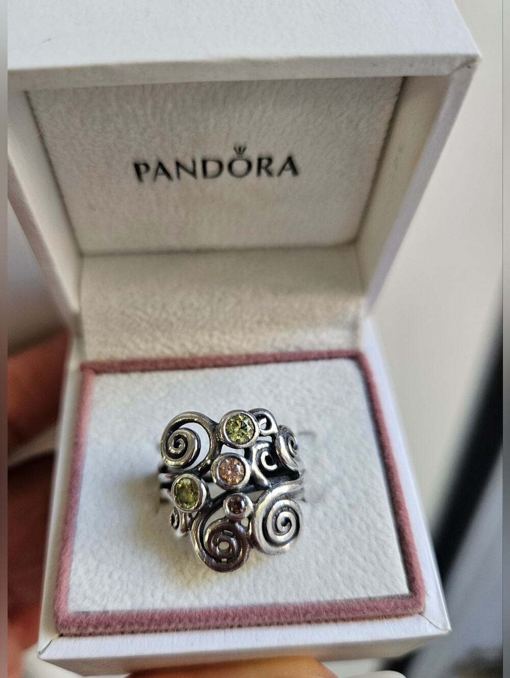 Pandora Retired Swirls Green and Champagne Accents Sterling Silver Ring Size 5โจ๏ธ